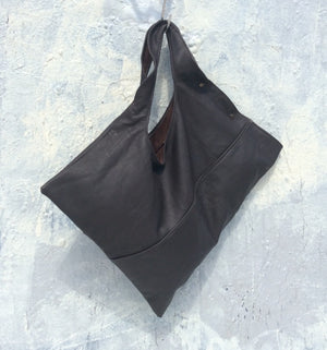 Statement asymmetrical large shoulder bag