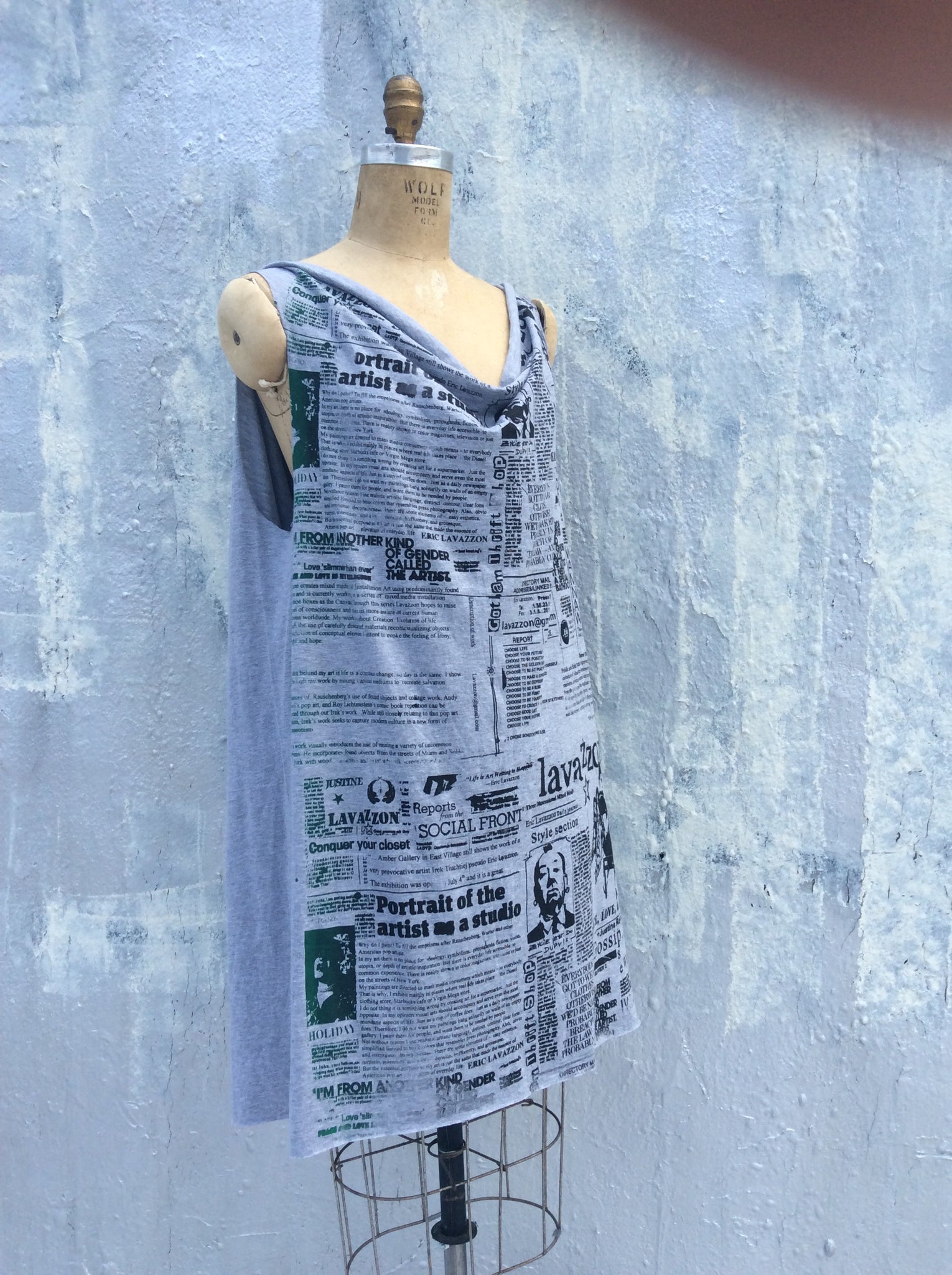 Origami  Season less Scarf Dress. Lavazzon Newsprint